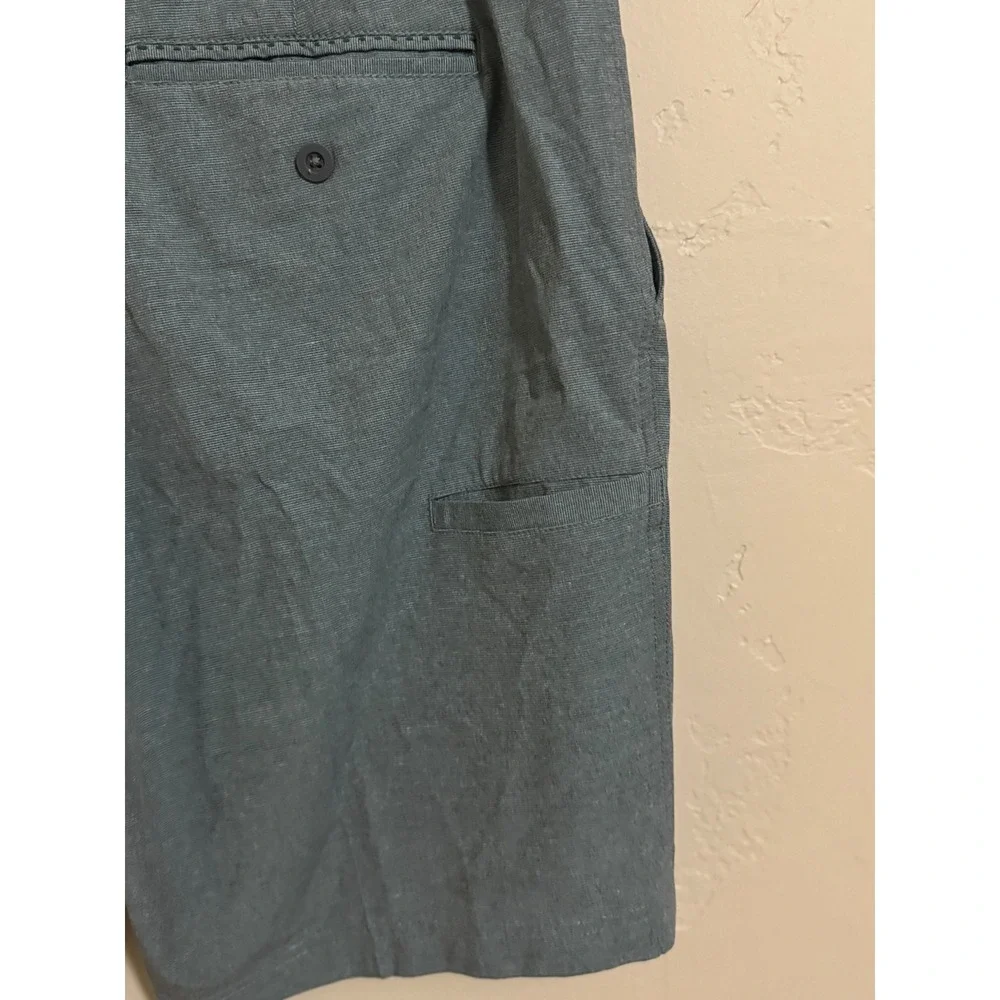 Orvis Shorts Mens Size 36 - Blue Grey / Sage - Flat Front Chino Shorts